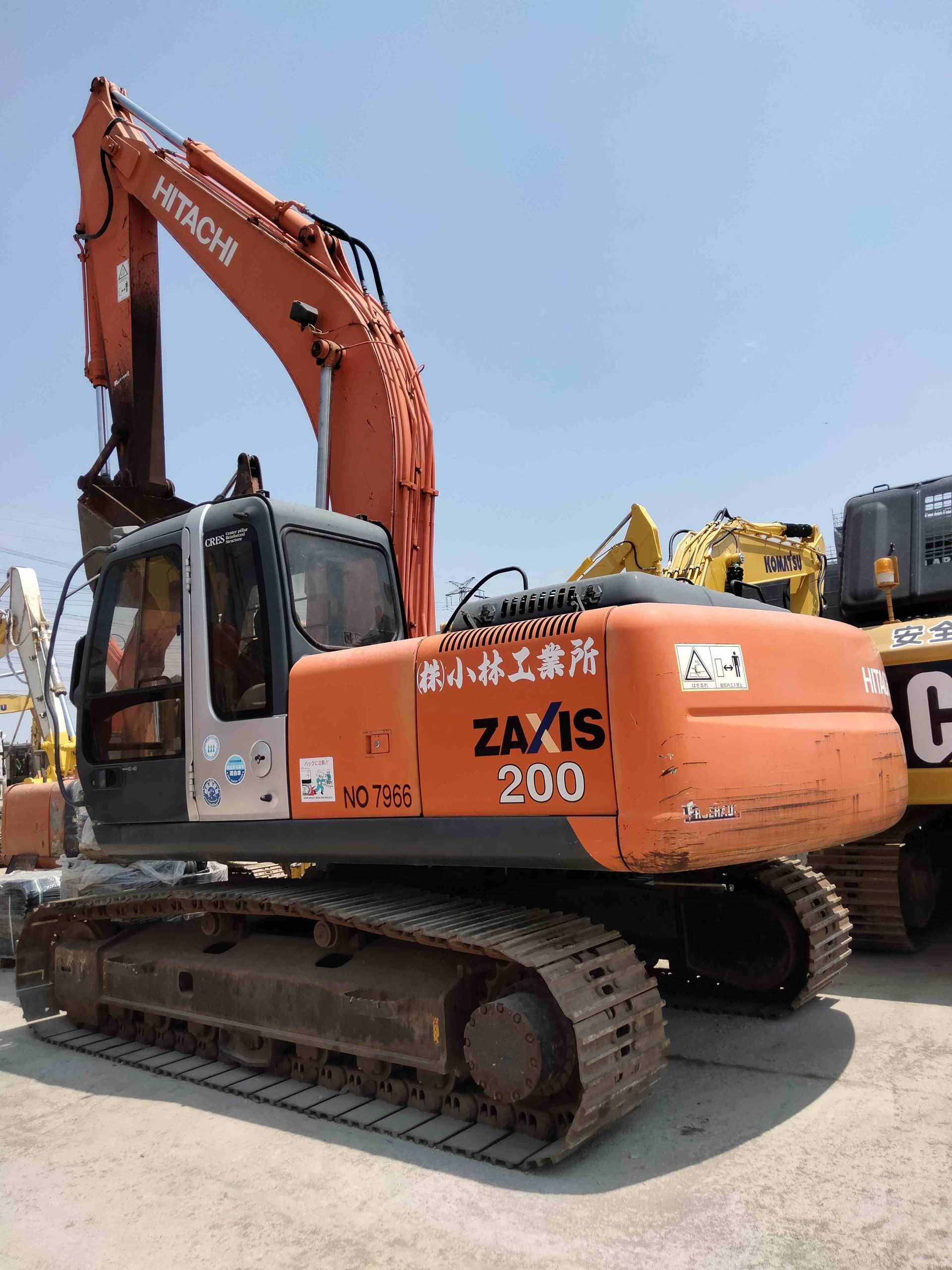Hitachi ZX200