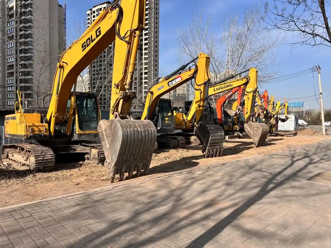 Excavator Yard Overview